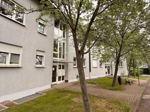 Wohnung zur Miete 420 € 2 Zimmer 42 m² 2. Geschoss Über der Sorge 17 Südstadt Weimar 99425