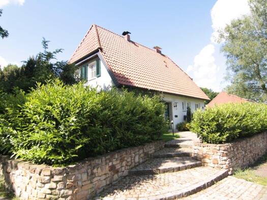 Einfamilienhaus zur Miete 1.950 € 6 Zimmer 135 m² 1.500 m² Grundstück frei ab 01.11.2026 Schönebeck Bremen 28759