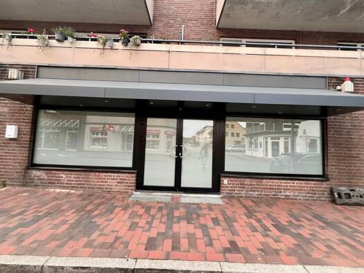Ladenfläche zur Miete provisionsfrei 3.500 € 9 Zimmer 180 m² Verkaufsfläche Kaltenkirchen 24568