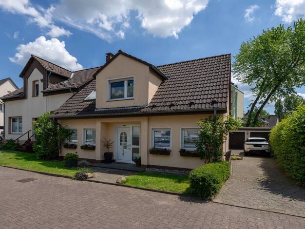 Doppelhaushälfte zum Kauf 369.000 € 3 Zimmer 133 m² 360 m² Grundstück Nordlünen Lünen 44534