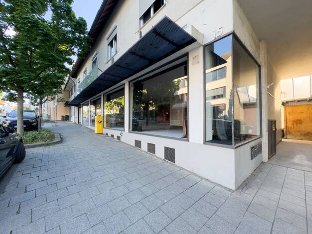 Laden zur Miete 3.800 € 5 Zimmer 338 m² Verkaufsfläche Weilimdorf Stuttgart 70499