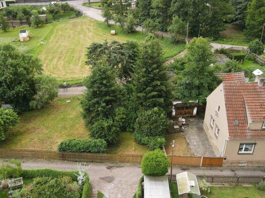 Einfamilienhaus zum Kauf 24.900 € 1 Zimmer 80 m² 820 m² Grundstück frei ab sofort Grüner Born Obersdorf Sangerhausen 06526