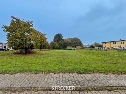 Gewerbegrundstück zum Kauf 4.718 m² Grundstück Baugenehmigung vorhanden Steinmauern 76479