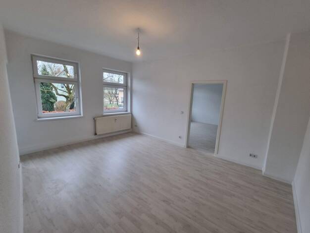 Wohnung zur Miete 600 € 2 Zimmer 65 m² 1. Geschoss Adolf-Reichwein-Str. 11 Tiefensee Werneuchen (OT Tiefensee) 16356