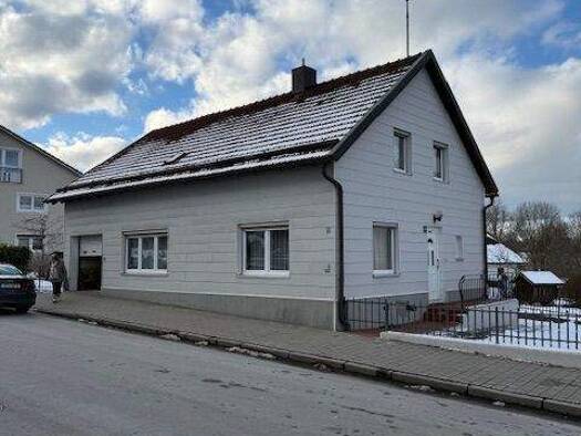 Einfamilienhaus zum Kauf 229.000 € 4 Zimmer 101 m² 391 m² Grundstück Schöllnach 94508