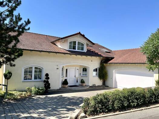 Einfamilienhaus zum Kauf 648.000 € 9 Zimmer 371 m² 833 m² Grundstück Weikersheim Weikersheim 97990