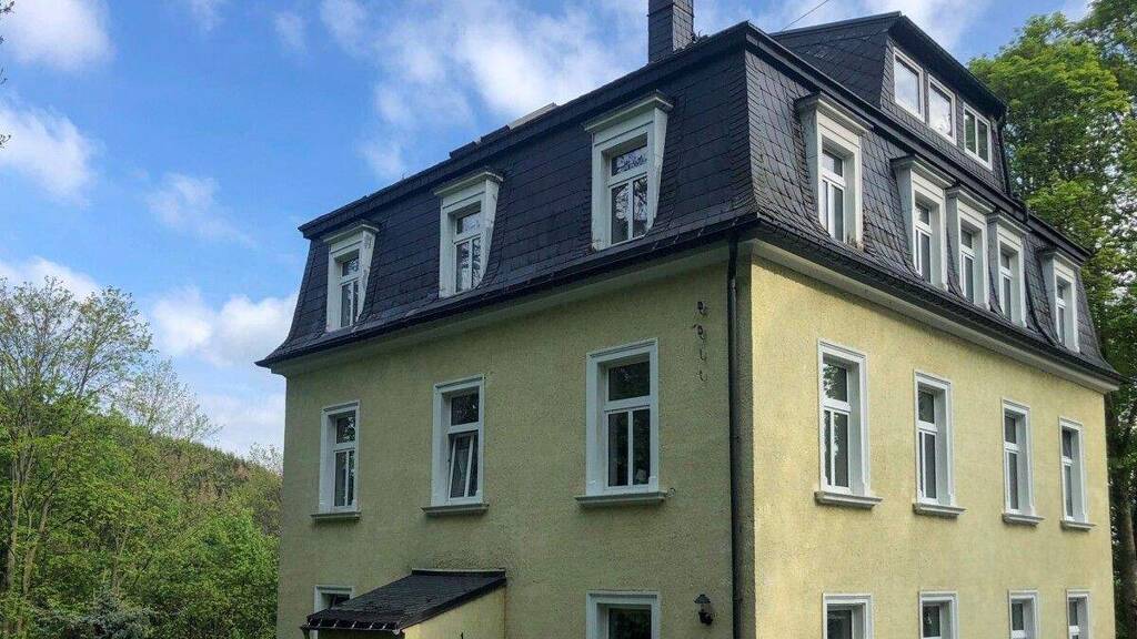 Studio zur Miete 222 € 1 Zimmer 36 m² 2. Geschoss frei ab 01.03.2026 Dammstr. 1 Annaberg Annaberg-Buchholz 09456