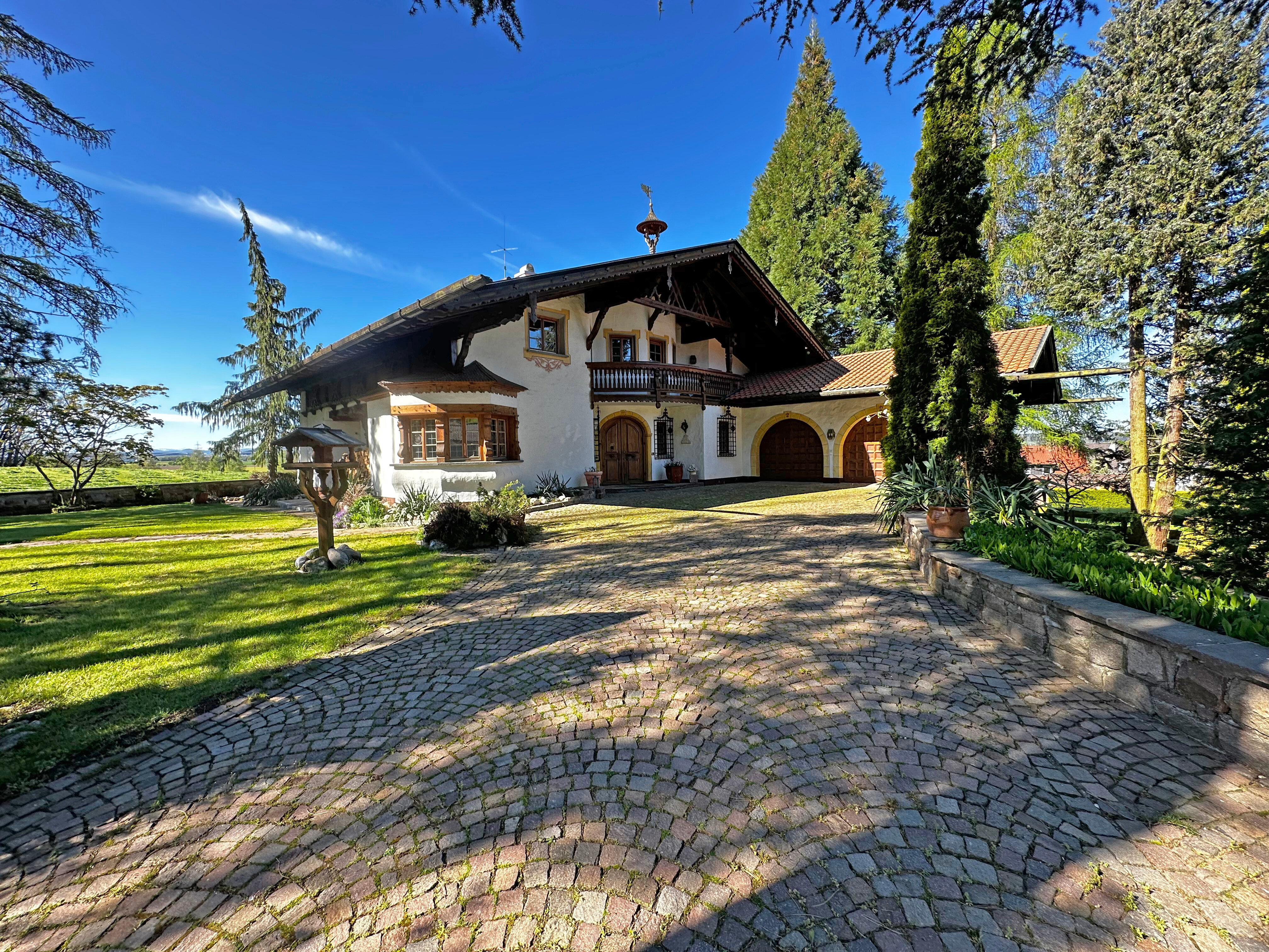 Villa zum Kauf 1.249.000 € 7 Zimmer 195 m²<br/>Wohnfläche 1.726 m²<br/>Grundstück ab sofort<br/>Verfügbarkeit Dietratried Wolfertschwenden 87787