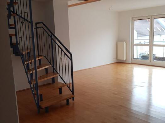 Maisonette zur Miete 1.080 € 3 Zimmer 101 m² Geschoss 2/3 frei ab 01.10.2026 Stadeln Fürth 90765