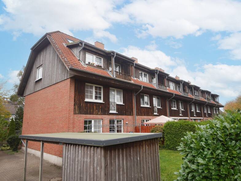 Maisonette zur Miete 770 € 3 Zimmer 73,3 m² frei ab 01.08.2025 Wahlbezirk 15 Elmshorn 25337