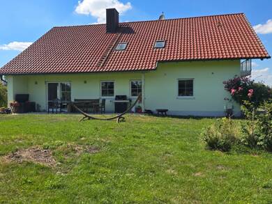 Einfamilienhaus zur Miete 1.800 € 10 Zimmer 150 m² 500 m² Grundstück frei ab 01.10.2025 Langenpreising Langenpreising 85465