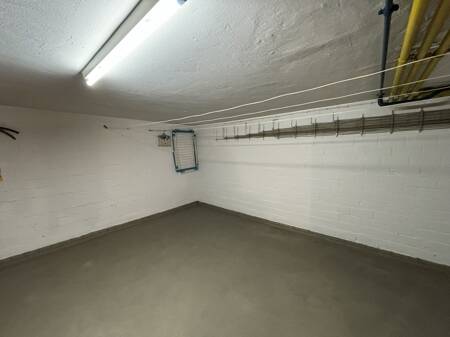 Property thumbnail 9