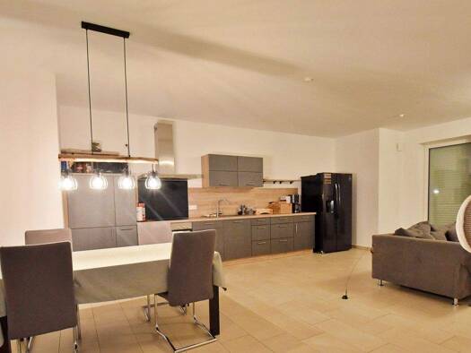 Doppelhaushälfte zur Miete 1.100 € 4 Zimmer 120 m² 327,9 m² Grundstück frei ab sofort Visbek 49429