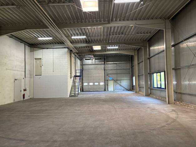 Lagerhalle zur Miete 5,07 € 740 m² Lagerfläche Hussenhofen Schwäbisch Gmünd 73527