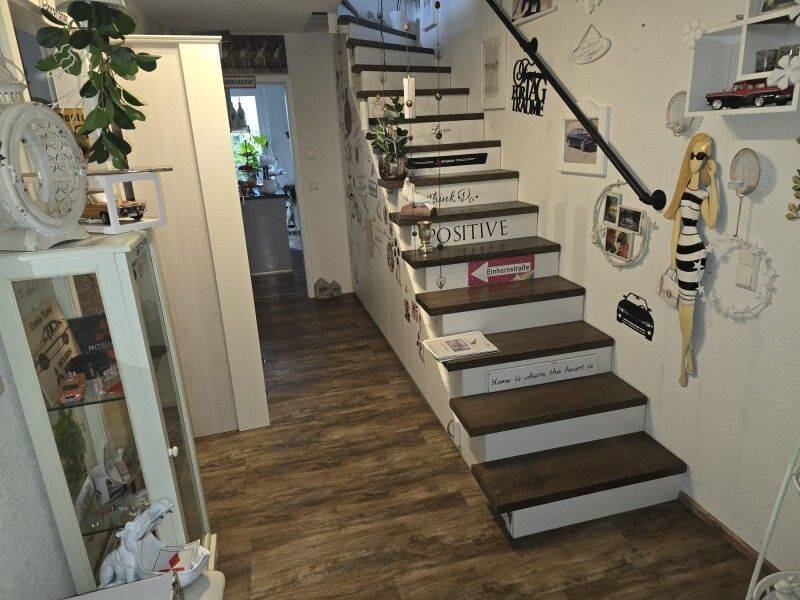 Einfamilienhaus zum Kauf - Ansicht 2