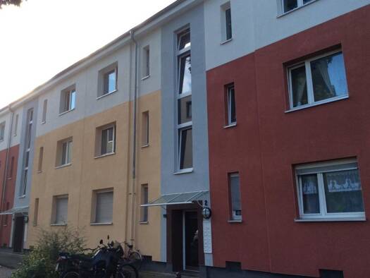 Wohnung zur Miete 637 € 2 Zimmer 48 m² 2. Geschoss frei ab 04.10.2026 Albermannstr. 2 Höhenberg Köln 51103