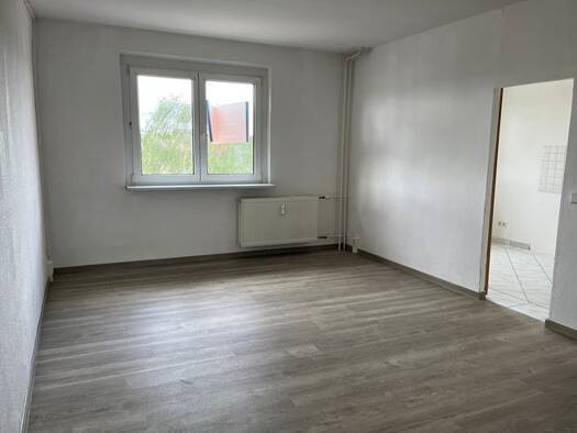 Wohnung zur Miete 369 € 3 Zimmer 66,9 m² 3. Geschoss frei ab 01.10.2026 Kornstraße 13 Oschersleben Oschersleben 39387