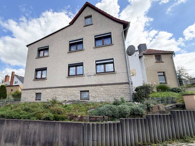Einfamilienhaus zum Kauf 175.000 € 8 Zimmer 164,7 m² 1.122 m² Grundstück frei ab sofort Bad Klosterlausnitz 07639