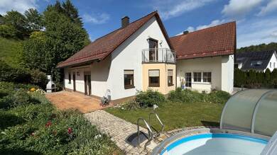 Einfamilienhaus zum Kauf 549.000 € 8 Zimmer 220 m² 700 m² Grundstück Deuerling Deuerling 93180