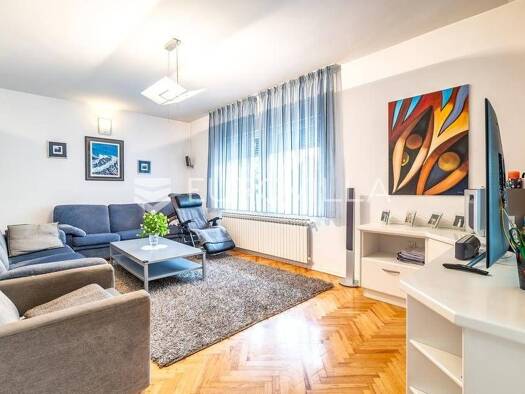 Haus zum Kauf 710.000 € 18 Zimmer 1.208 m² Strmec Sveta Nedelja
