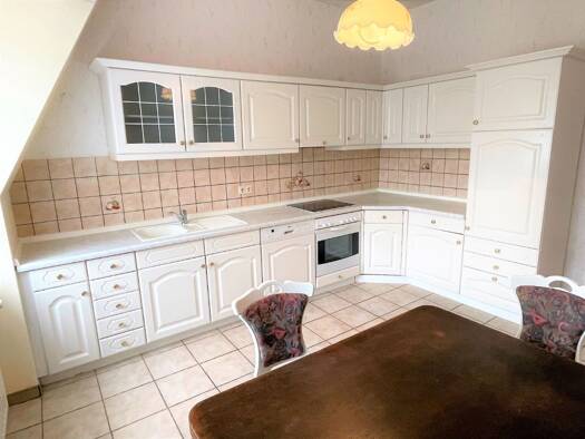 Wohnung zur Miete 400 € 2 Zimmer 76 m² 4 Geschosse frei ab 01.10.2025 Freiberger Straße 9 Mittweida 09648