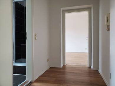 Wohnung zur Miete 341 € 1,5 Zimmer 39 m² Dachgeschoss, 3. Geschoss frei ab sofort Otto-Richter-Straße 2 Sudenburg Magdeburg 39116