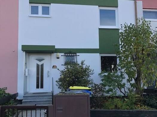 Reihenhaus zur Miete 1.500 € 5 Zimmer 129 m² 350 m² Grundstück frei ab 01.01.2027 Gaulnhofen Nürnberg 90455