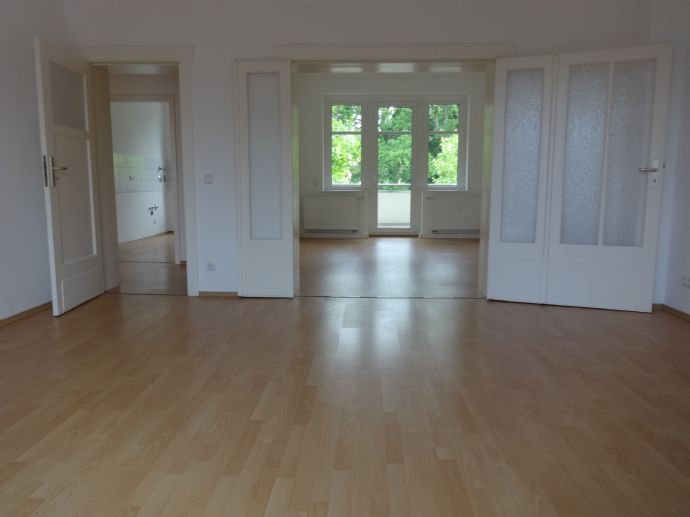 Wohnung zur Miete 1.385 € 4 Zimmer 93 m²<br/>Wohnfläche EG<br/>Geschoss ab sofort<br/>Verfügbarkeit Bernauer Str. 117 Oranienburg Oranienburg 16515