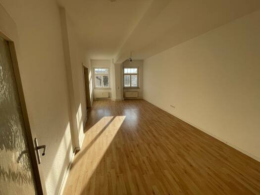 Wohnung zur Miete 650 € 4 Zimmer 98 m² frei ab sofort Lindenring 45 Naumburg Naumburg (Saale) 06618