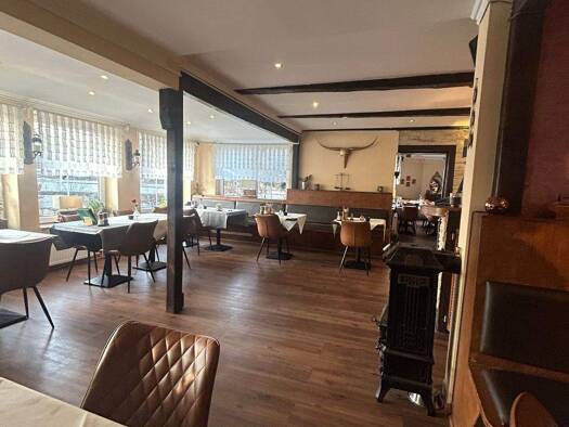 Restaurant zur Miete 2.790 € 350 m² Gastrofläche 1.400 m² Grundstück Grande 22946