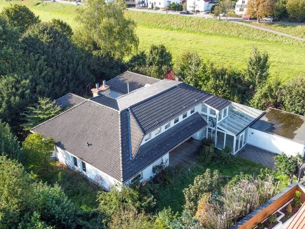 Mehrfamilienhaus zur Miete 1.500 € 7 Zimmer 230 m² 1.300 m² Grundstück frei ab 01.10.2026 Werste Bad Oeynhausen 32549