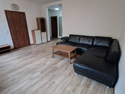 Wohnung zur Miete 1.100 € 2 Zimmer 57 m² Geschoss 2/3 frei ab sofort Ost Stuttgart 70186