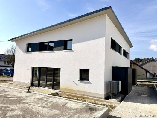 Doppelhaushälfte zur Miete - Erstbezug 1.350 € 5,5 Zimmer 135 m² Treffelhausen Böhmenkirch 89558