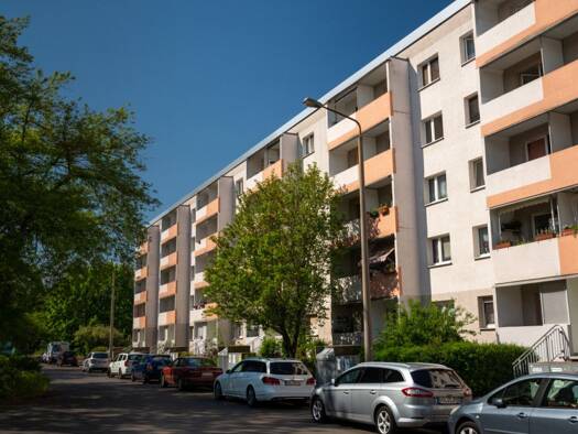 Wohnung zur Miete nur mit Wohnberechtigungsschein 401 € 3 Zimmer 57,3 m² 1. Geschoss frei ab 01.10.2026 Unstrutstraße 12 Nördliche Neustadt West 06122