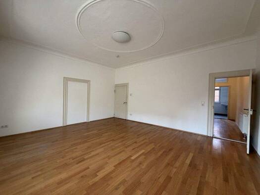 Wohnung zur Miete 1.090 € 2 Zimmer 84,1 m² Innenstadt Erlangen 91054