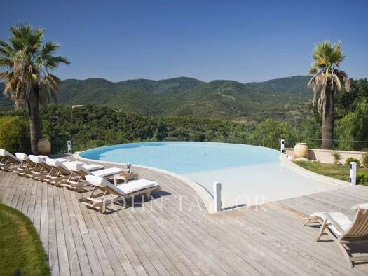 Haus zur Miete auf Zeit 430 m² Centre Ville Fréjus 83600