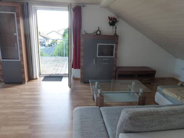 Wohnung zur Miete 640 € 3 Zimmer 67 m² 2. Geschoss Rosenstraße 20 Halsheim Arnstein 97450
