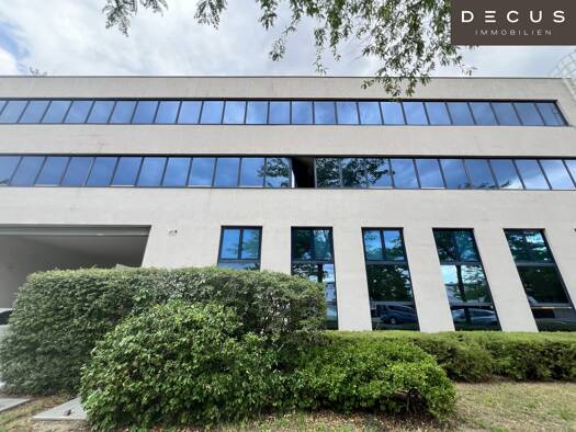 Büro zur Miete 9 € teilbar ab 372 m² Wien 1230