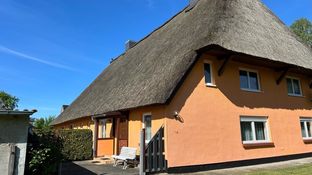 Haus zum Kauf 1.300.000 € 9 Zimmer 400 m²<br/>Wohnfläche 2.559 m²<br/>Grundstück Dierhagen Dorf Dierhagen 18347