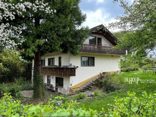 Mehrfamilienhaus zum Kauf 530.000 € 9 Zimmer 240 m² 1.115 m² Grundstück Auf der Röte 23 Müllheim Müllheim 79379
