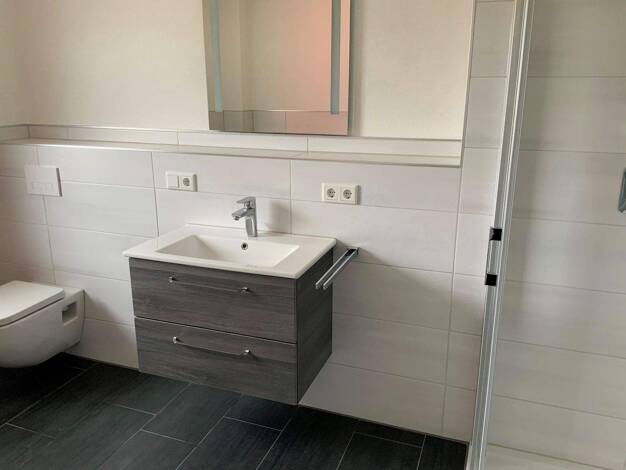 Wohnung zur Miete 1.080 € 3 Zimmer 98 m² frei ab 01.04.2026 Pocking 94060
