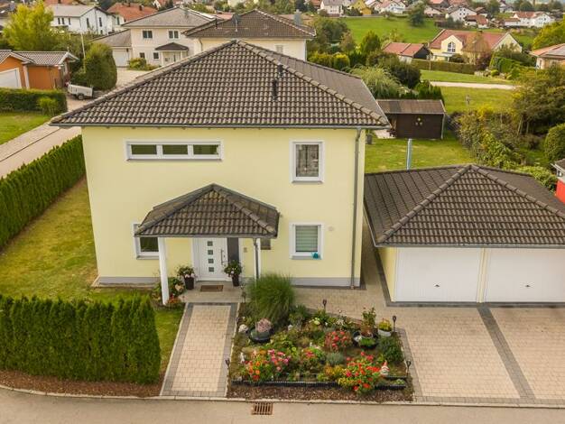Einfamilienhaus zur Miete 1.200 € 4 Zimmer 130 m² 750 m² Grundstück frei ab 01.12.2026 Thyrnau Thyrnau 94136