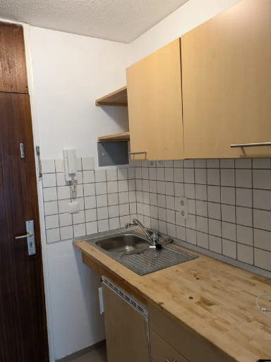 Studio zur Miete 560 € 1 Zimmer 36 m² Isarstrasse 66 Isarstraße - Lechstraße Regensburg 93057