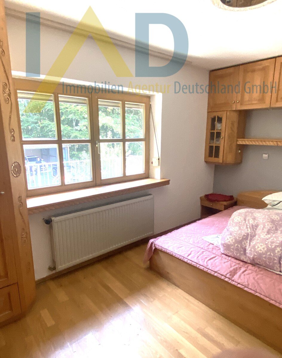 Mehrfamilienhaus zum Kauf 640.000 € 10 Zimmer 181 m²<br/>Wohnfläche 5.011 m²<br/>Grundstück Greising Deggendorf / Hackermühle 94469