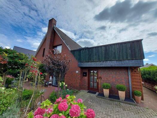 Doppelhaushälfte zum Kauf 339.000 € 5 Zimmer 190 m² 518 m² Grundstück Osterrönfeld 24783