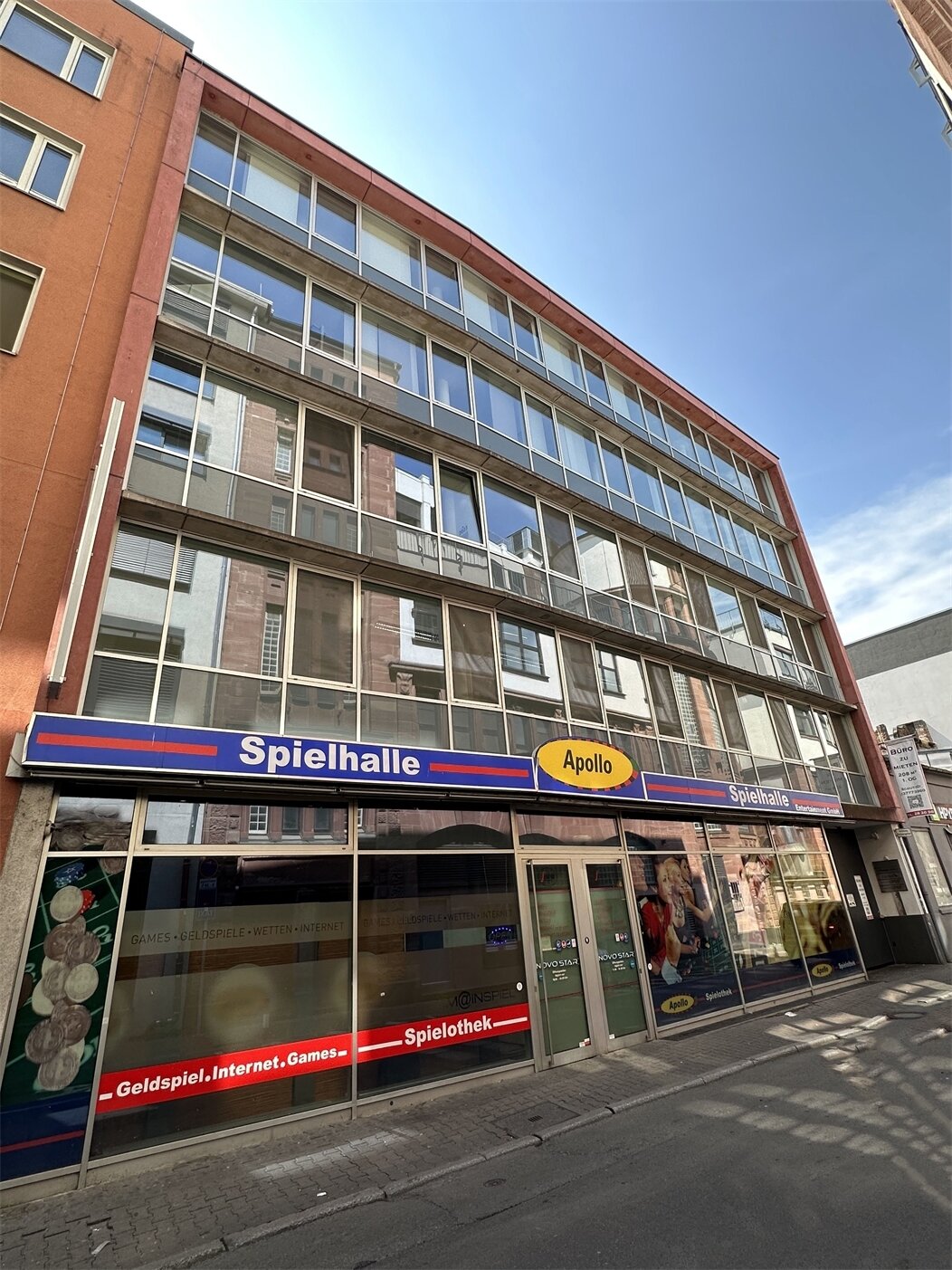 Bürofläche zur Miete 14,37 € 208,5 m²<br/>Bürofläche ab 208,5 m²<br/>Teilbarkeit Altstadt Frankfurt am Main 60313