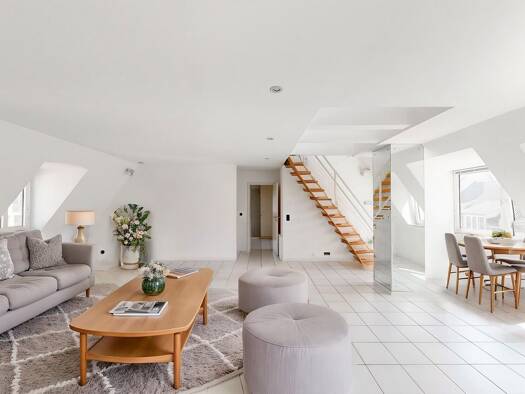 Maisonette zur Miete 1.440 € 3 Zimmer 98 m² Geschoss 4/5 frei ab 01.05.2026 Altstadt Würzburg 97070