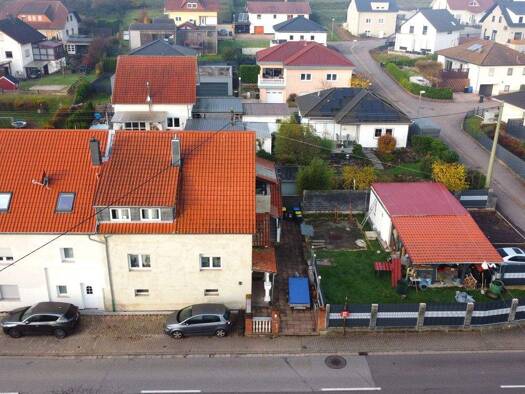 Mehrfamilienhaus zum Kauf 650.000 € 15 Zimmer 350 m² 719 m² Grundstück Dillinger Straße 78 Wahlen Losheim am See 66679