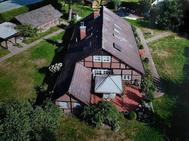 Einfamilienhaus zum Kauf provisionsfrei 334.000 € 11 Zimmer 240 m² 1.955 m² Grundstück Grafelderstr. 1 Herzlake 49770