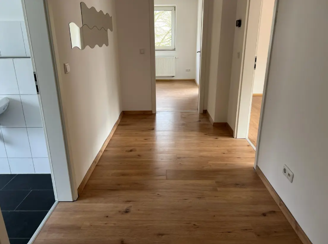 Wohnung zum Kauf provisionsfrei 269.000 € 4 Zimmer 70 m²<br/>Wohnfläche 2.<br/>Geschoss ab sofort<br/>Verfügbarkeit westheimer weg Neckargröningen 513 Remseck am Neckar 71686